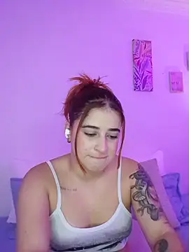 martina_connor1 Adlı Modelin Canlı XXX Sohbeti