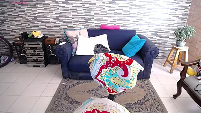 Chat XXX en directo de VioletaGomez_Co