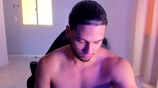 Chatroom XXX en direct de Kris_Khalifa69