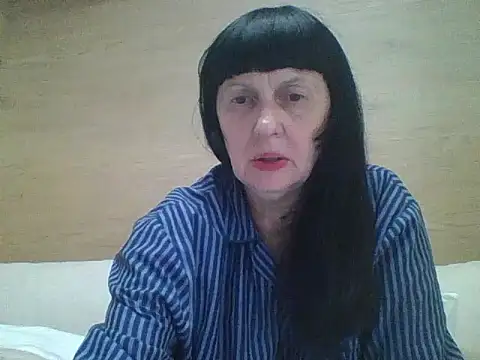 MelanyBanks: онлайн-секс-чат