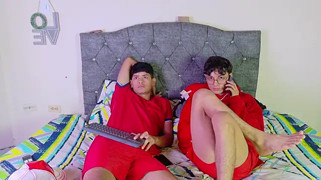 logan_andrew's Webcam Show