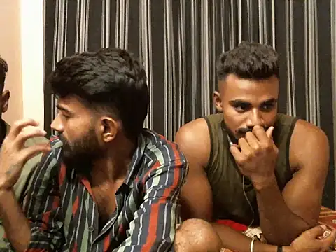 indianbighard21 Adlı Modelin Web Kamerası Şovu