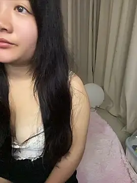 sisibaby20266's Live XXX Chat