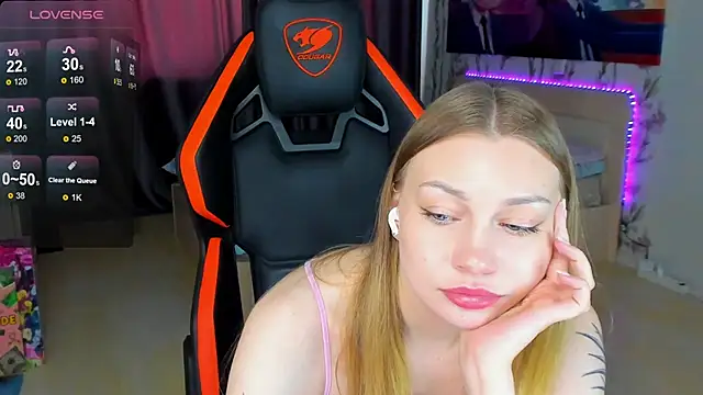 Онлайн чат XXX BiMolly
