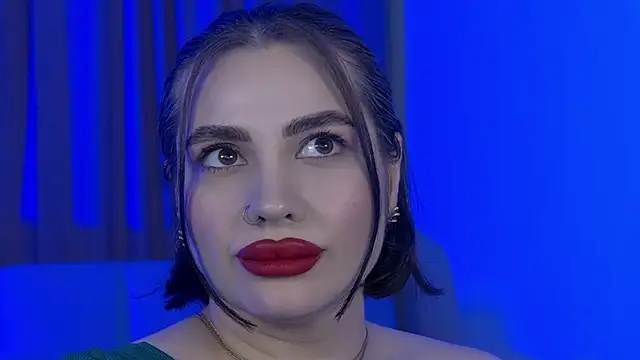 AdrianaToress Live XXX-chat