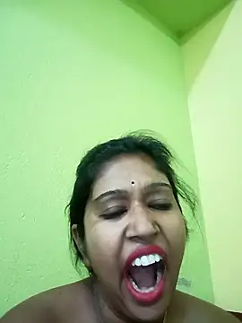 bannerjeesneha20 Live XXX-Chat
