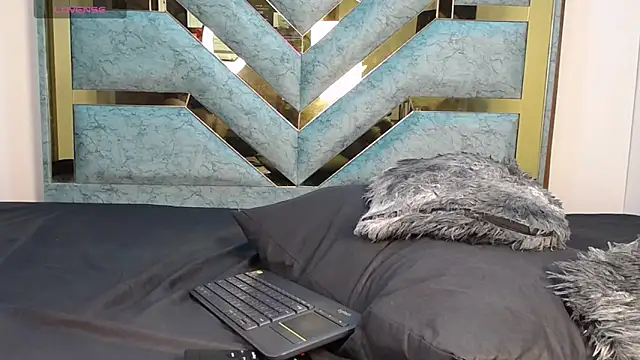 Nickk_21_ webkamerás műsora