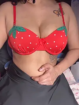 Alana_Queen_X 网络视讯表演