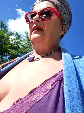 Hot-Muci – Kamerová šou
