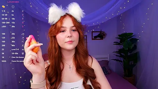 Онлайн чат XXX Elle_Funning