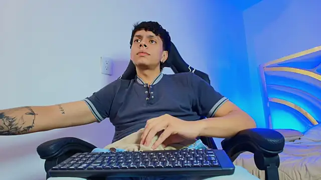 Milo_Storm – Live XXX-chat