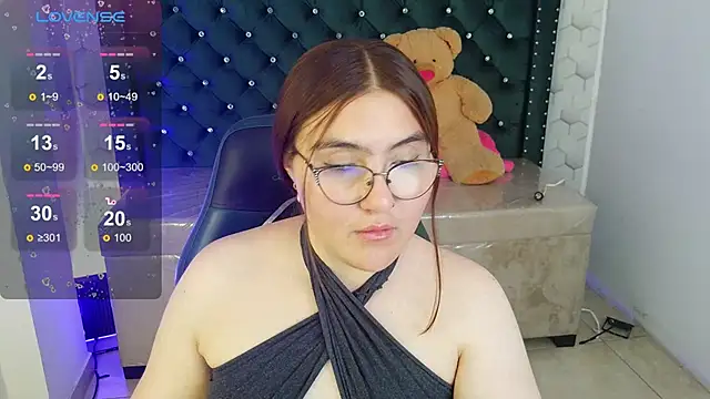 conniejames_m Live XXX Chat