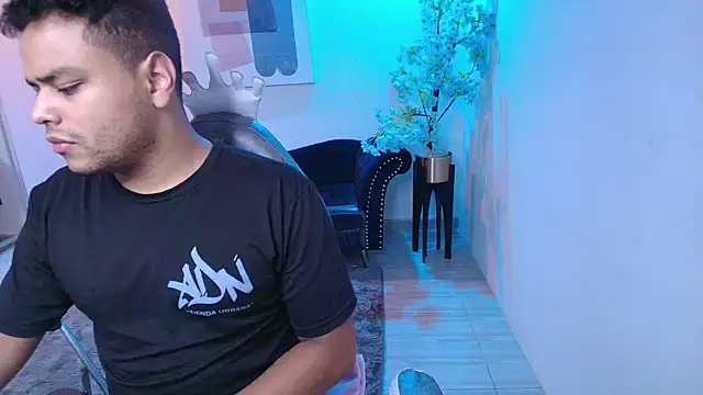 Chat XXX Live TarlyWho