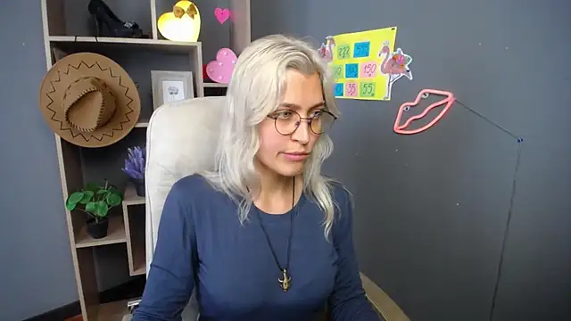 Chat +18 de RubyDaviss ao vivo