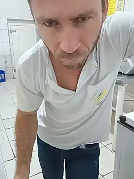 RobertoLuiz84 라이브 XXX 채팅