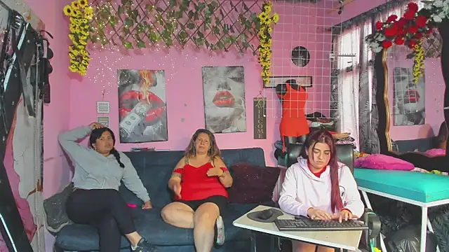 lesbiancuple 在線直播表演