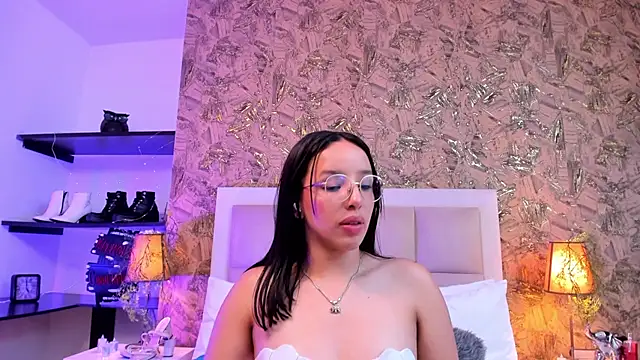 ValkyriaSteel live XXX chat