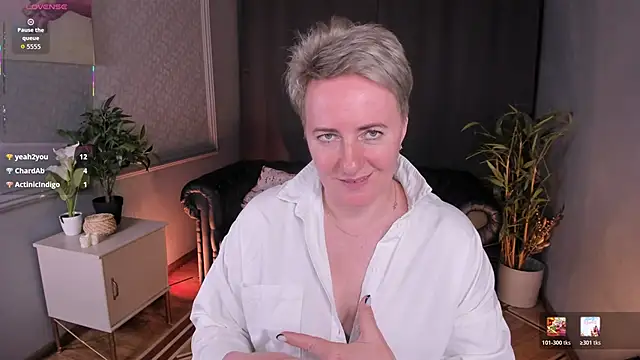 Nika_Smit's Live XXX Chat