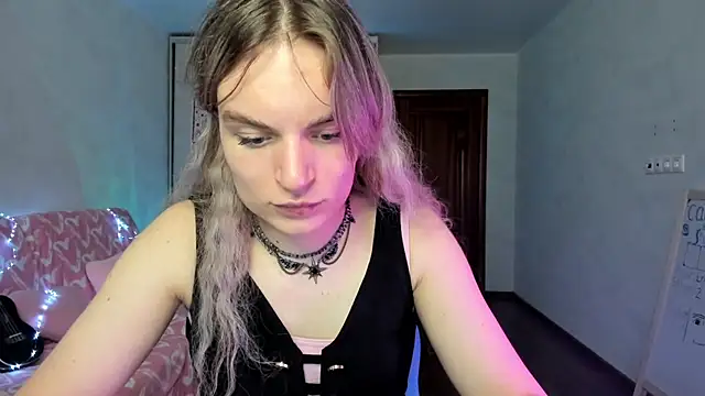 milliKira006's Webcam Show