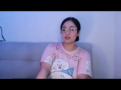Elina_Rose888 ওয়েবক্যাম শো