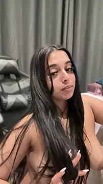 LilMisIndianx Chat XXX live
