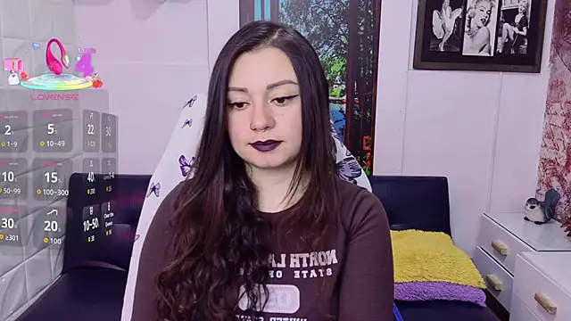 Eva_Roussell: онлайн-секс-чат
