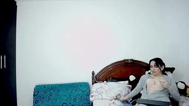 Webkamerová show ambar_jacksonn