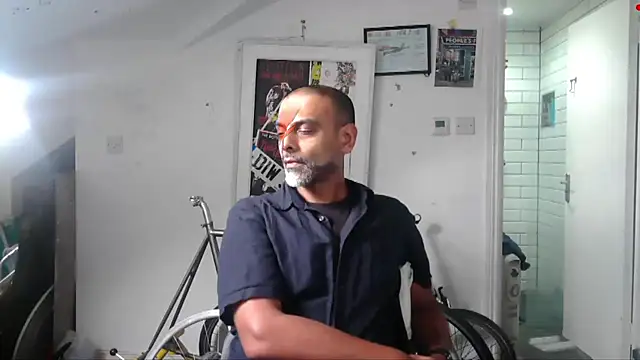 mista_sista_fista Chat XXX live