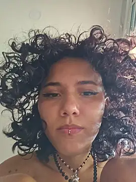 Chatroom XXX en direct de Isabella_Stark