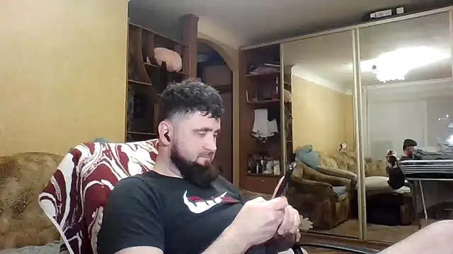 StasConnor Adlı Modelin Canlı XXX Sohbeti