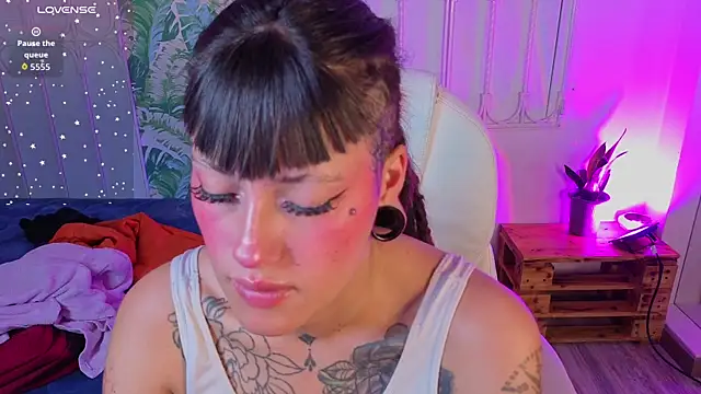 Chat XXX Live _sharlotte777