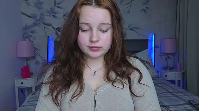 Cute_kitty-'s Live XXX Chat