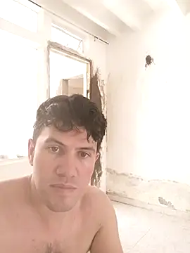 GABO_89: διαδικτυακό σόου στην κάμερα