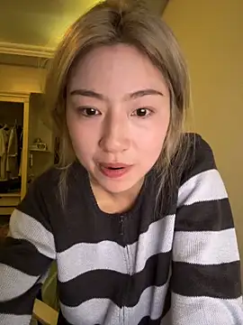 Olivia_PINK0322 在線直播表演
