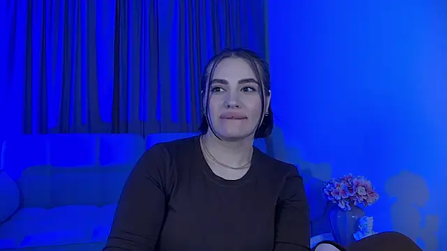 XXX chat uživo modela AdrianaToress