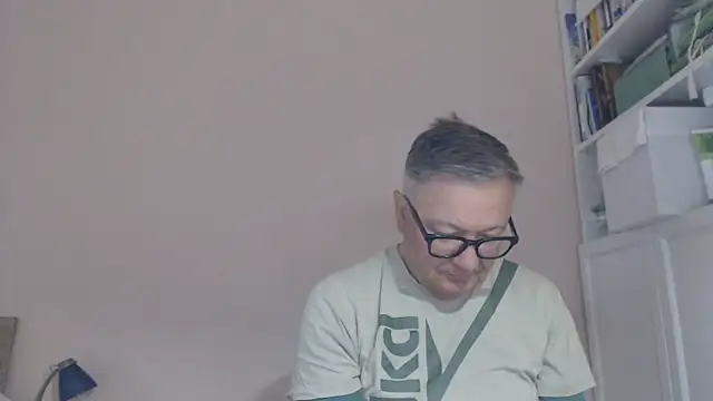 YOU6me Chat XXX live