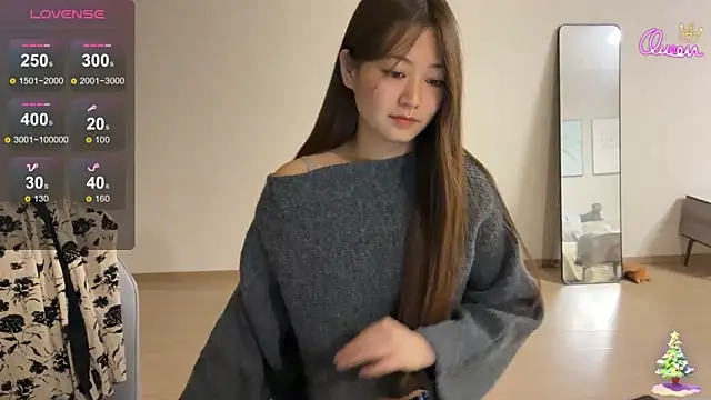 Alyssa-8 网络视讯表演