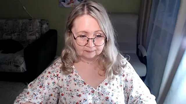 YanaMayer – Live XXX-chat