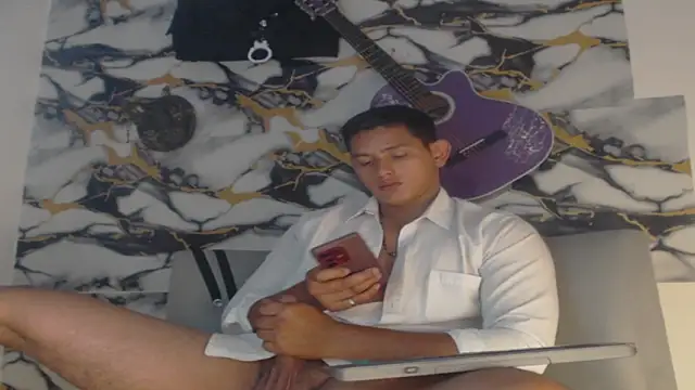 Hiroshi_Shen Pertunjukan Webcam