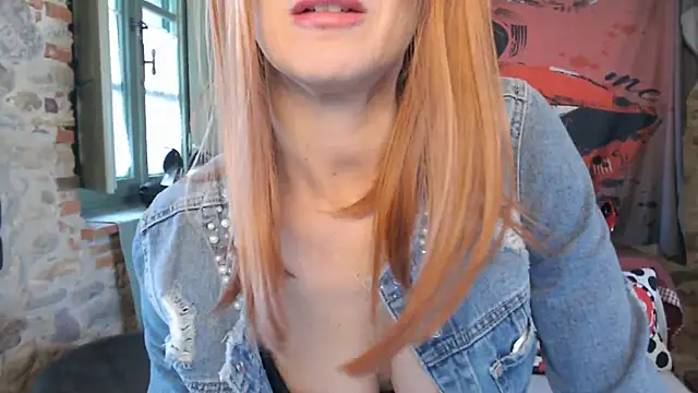 sara_love89 élő XXX-chatje