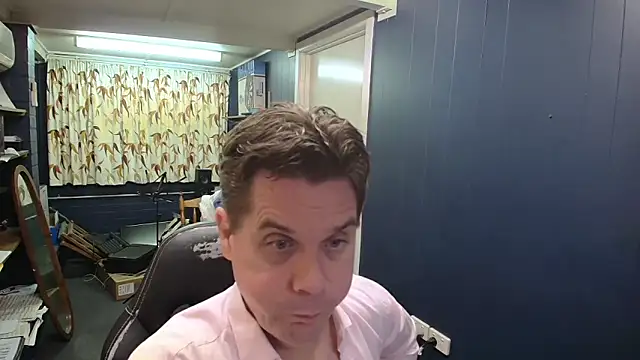 tilobinder Show in webcam