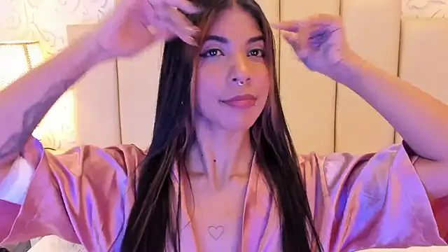 VioletaHills_ – Naživo XXX chat