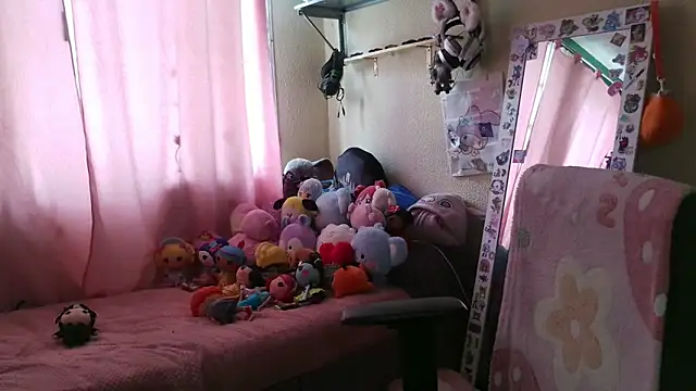Terraelowen's Live XXX Chat
