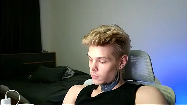 DENIS_HERE Webcam show