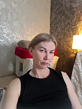 stellahere8 Live XXX Chat