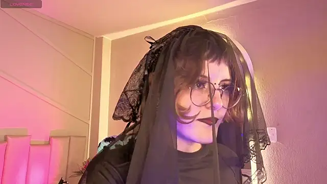 Chat XXX ao vivo de Rossiee_huntt