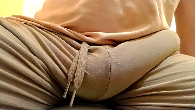 gae89tano Show in webcam