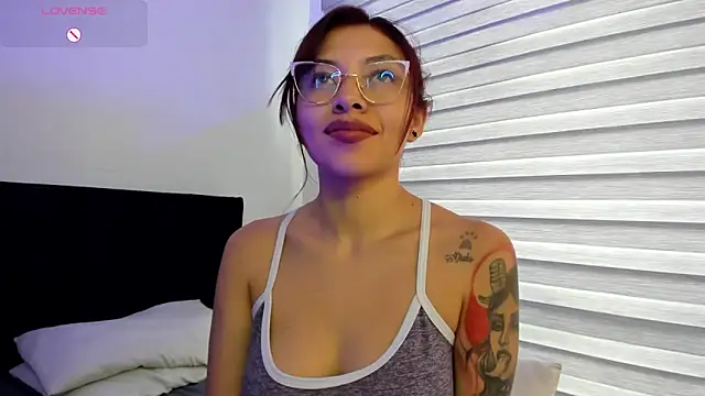 دردشة melanie_roux__ الجنسية المباشرة