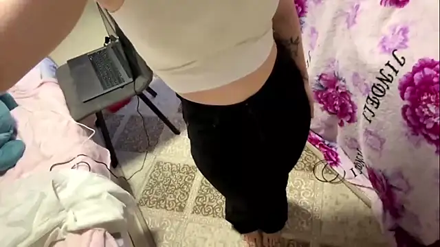 CuteLilit's Live XXX Chat
