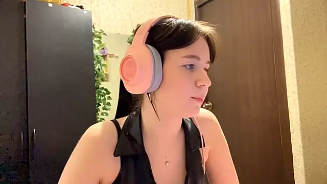 CrappyCatcher live XXX chat